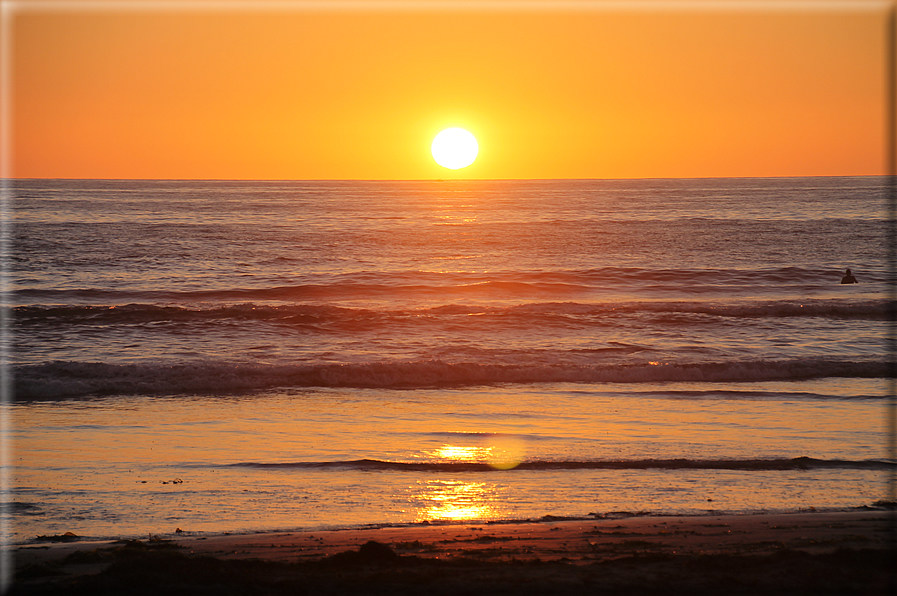 foto Tramonto sull'Oceano Pacifico